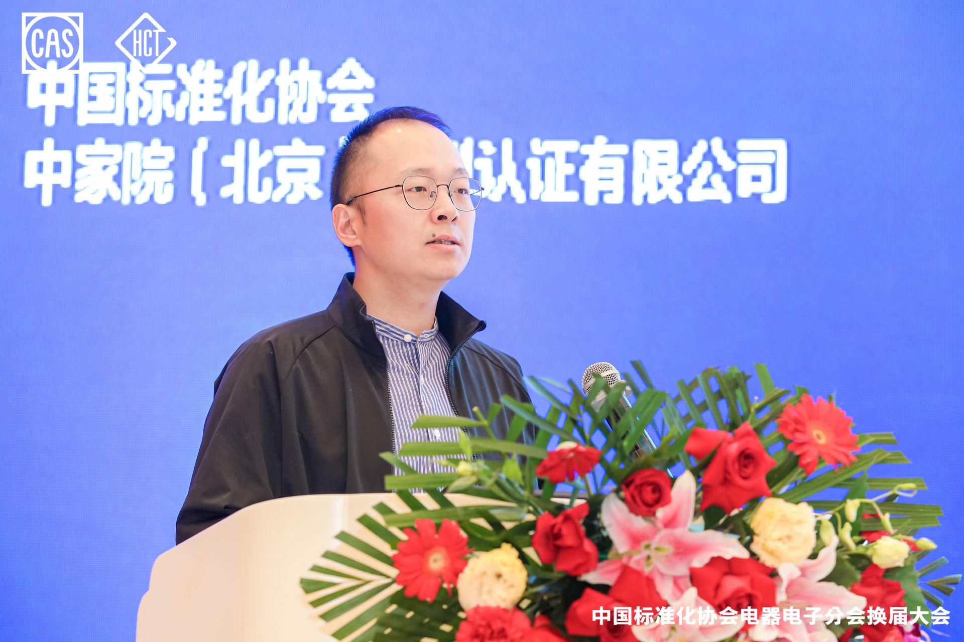 李.jpg 李.jpg
