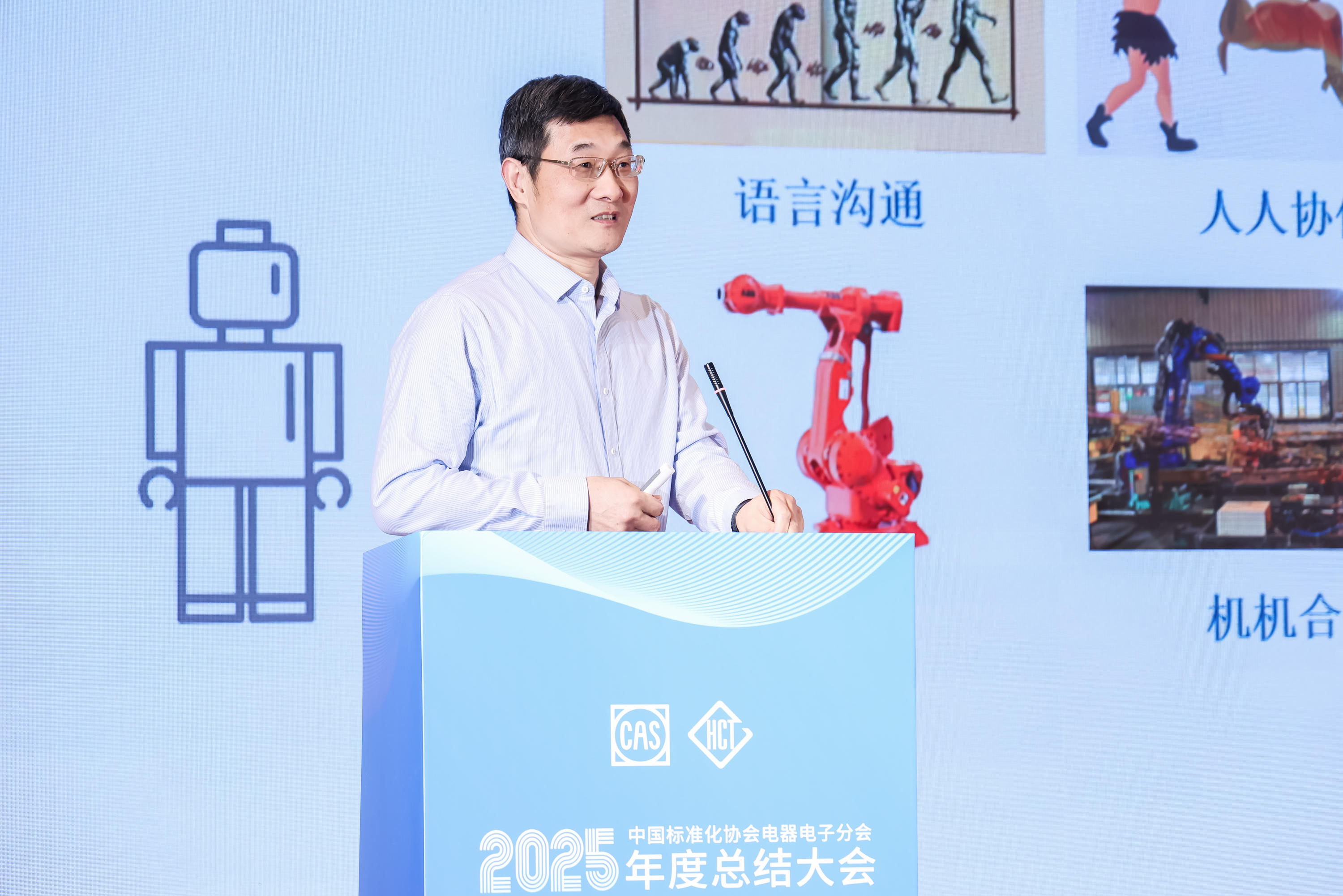 焦利敏.jpg 焦利敏.jpg