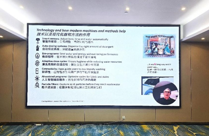 8、外国人.jpg